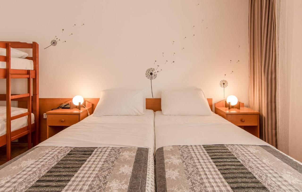 Hotel Barba スタリグラード エクステリア 写真