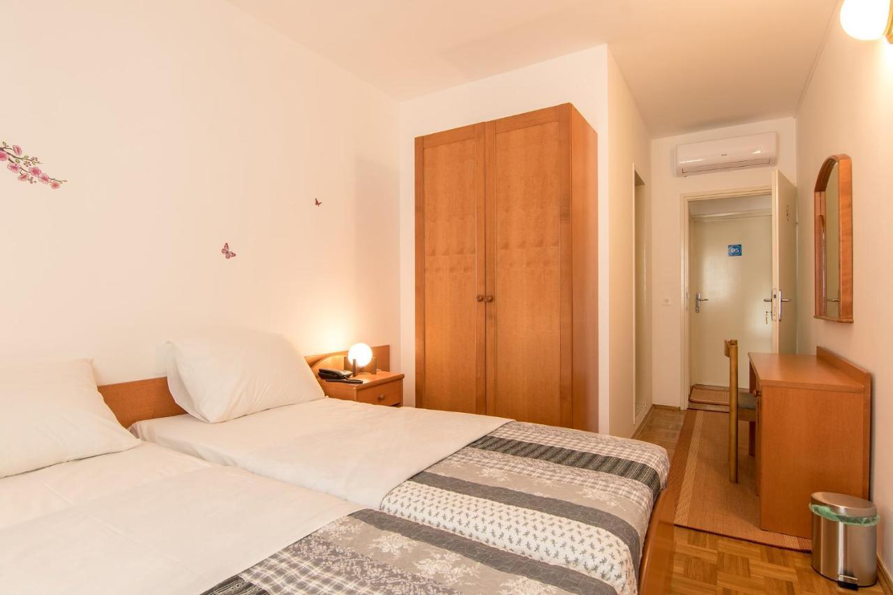 Hotel Barba スタリグラード エクステリア 写真