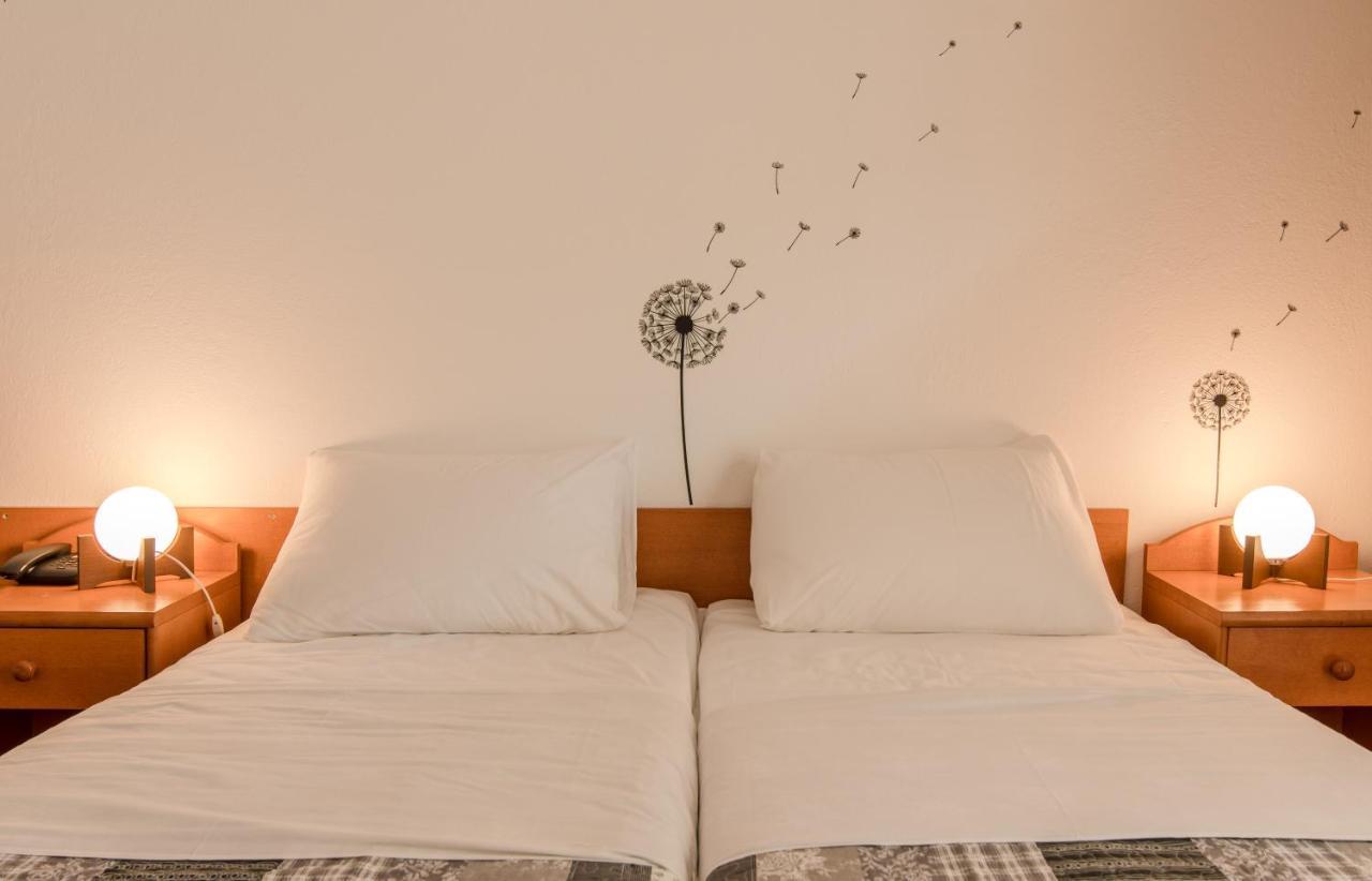 Hotel Barba スタリグラード エクステリア 写真